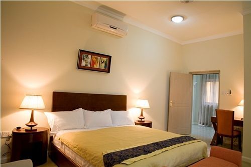 Royal Richester Hotel Accra Exterior foto